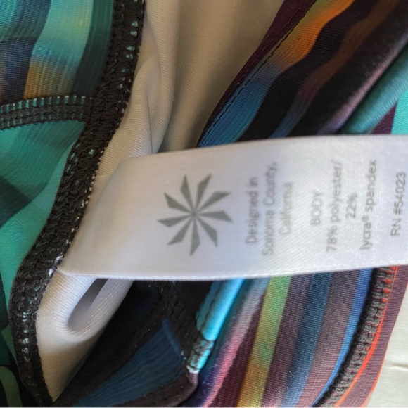Athleta Rainbow Stripe Laser Beam Sonar Cropped Leggings Size Small - Picture 10 of 15